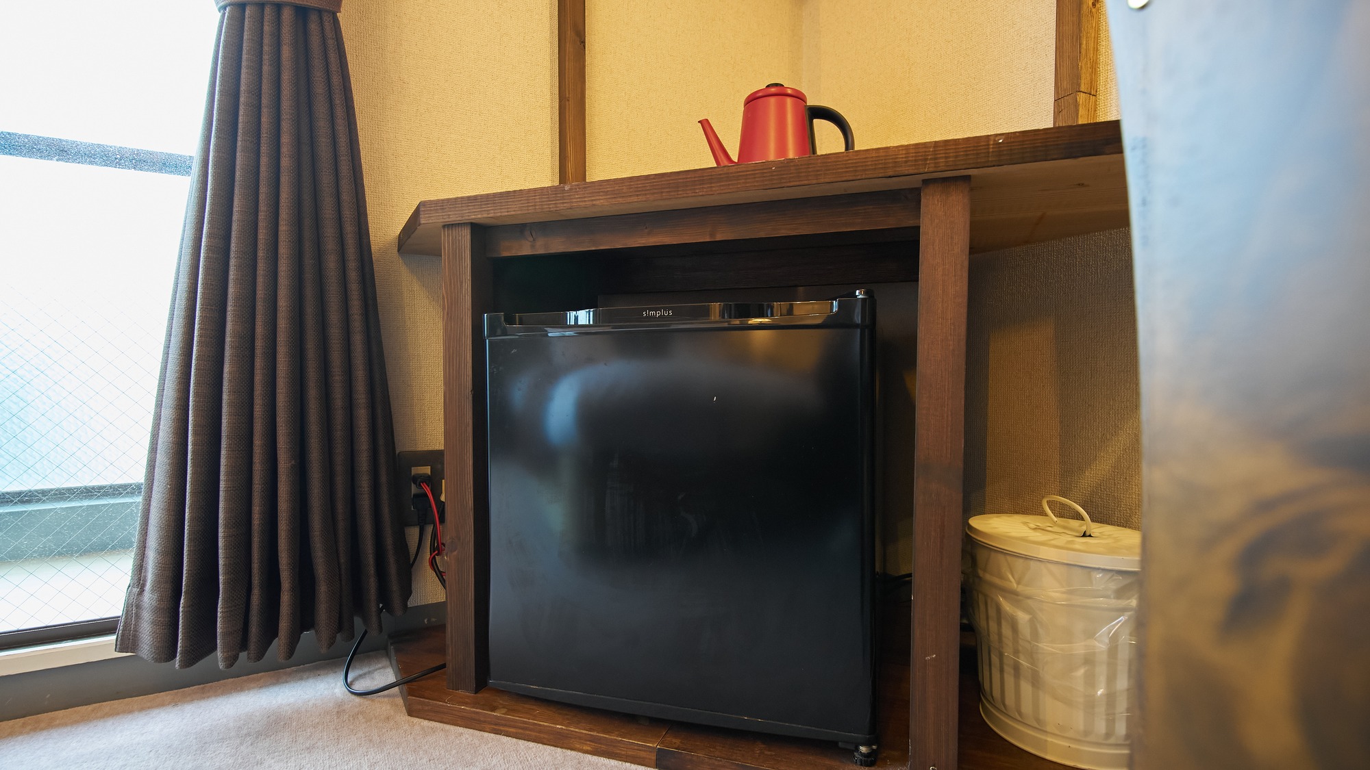 ・503号室／冷蔵庫、電気ケトル