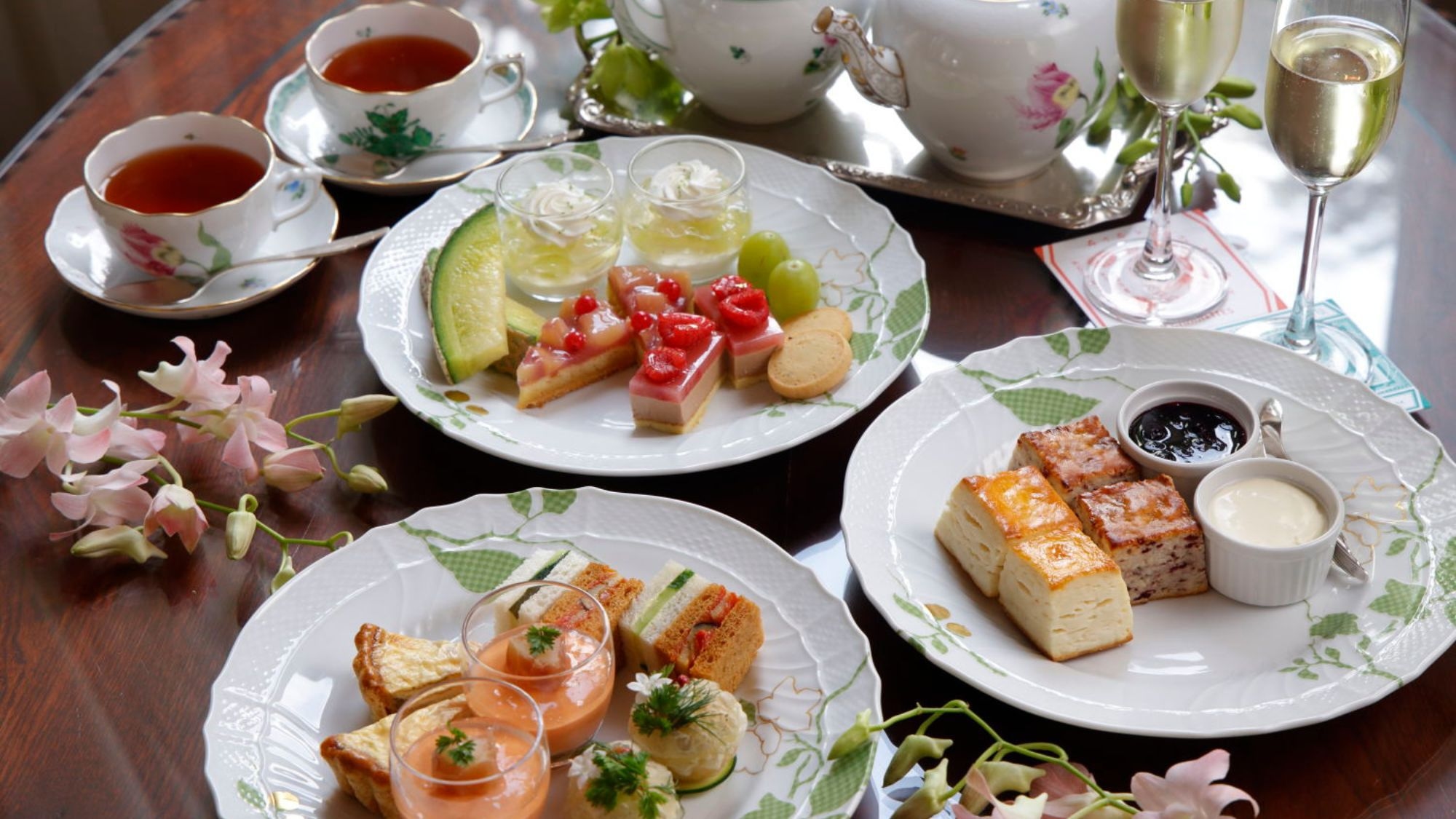  【1日1室限定：朝食付】＜迎賓の間アフタヌーンティー優先予約＞夏の京都連泊トリプルユースプラン