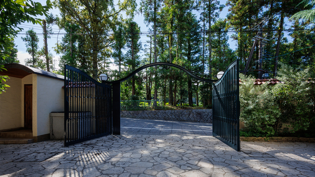 【ショートステイ：朝食付】＜10％OFF＞長楽館本館で優雅な朝食を｜16時IN／10時OUT