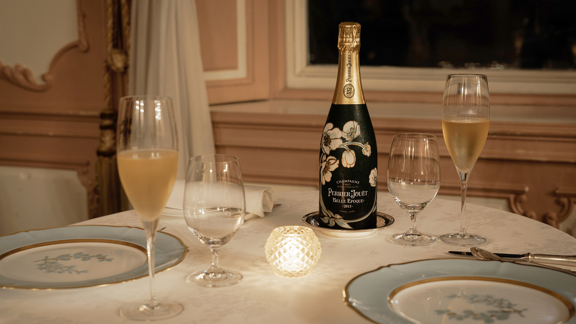 レストラン内装