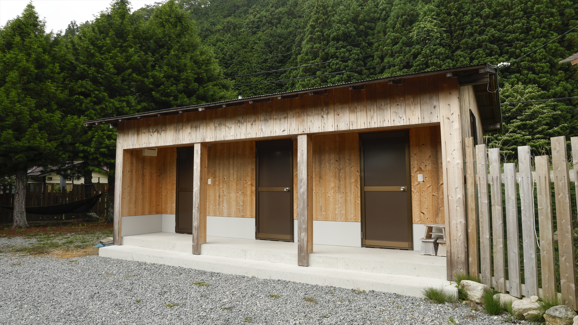 共有シャワー棟