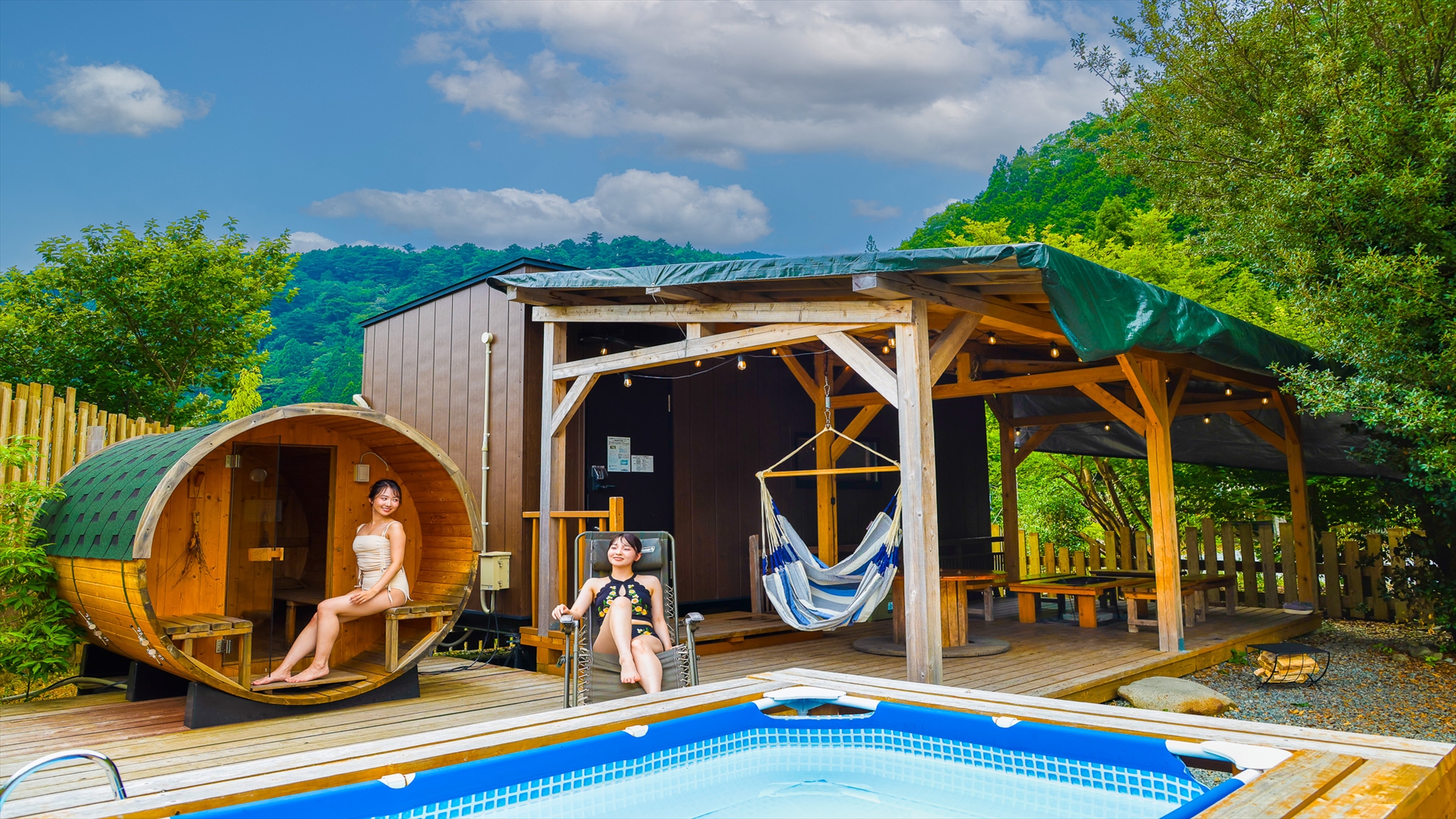 サウナと水風呂も各部屋についているグランピング施設