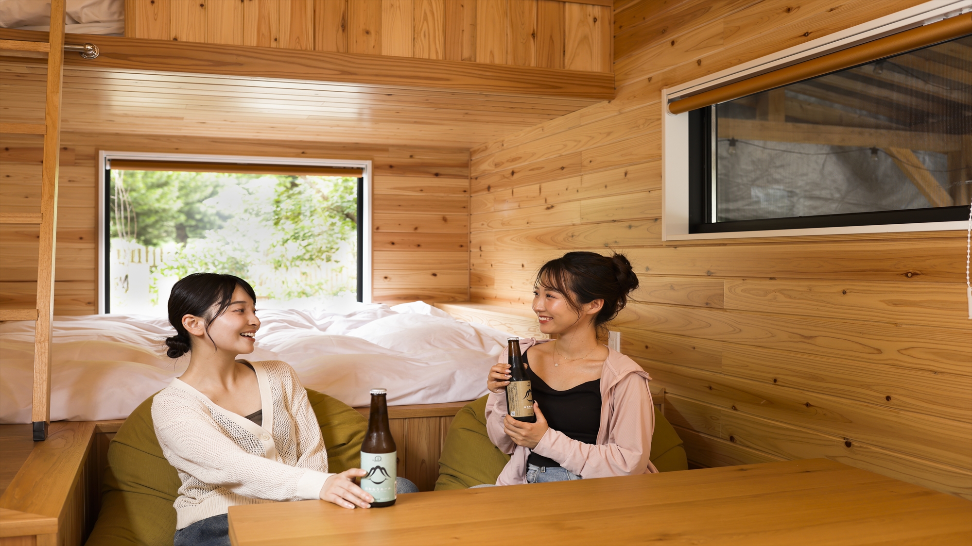 地ビールを冷蔵庫にサービスで入れてあります