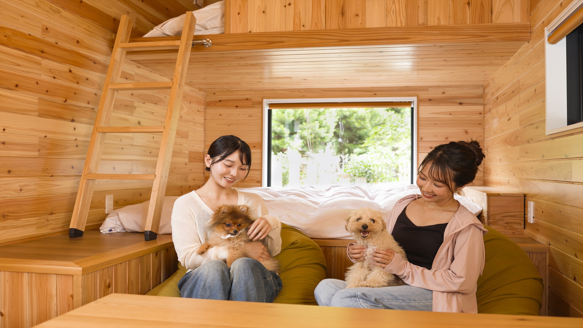 サウナ付きタイニートレーラーハウス