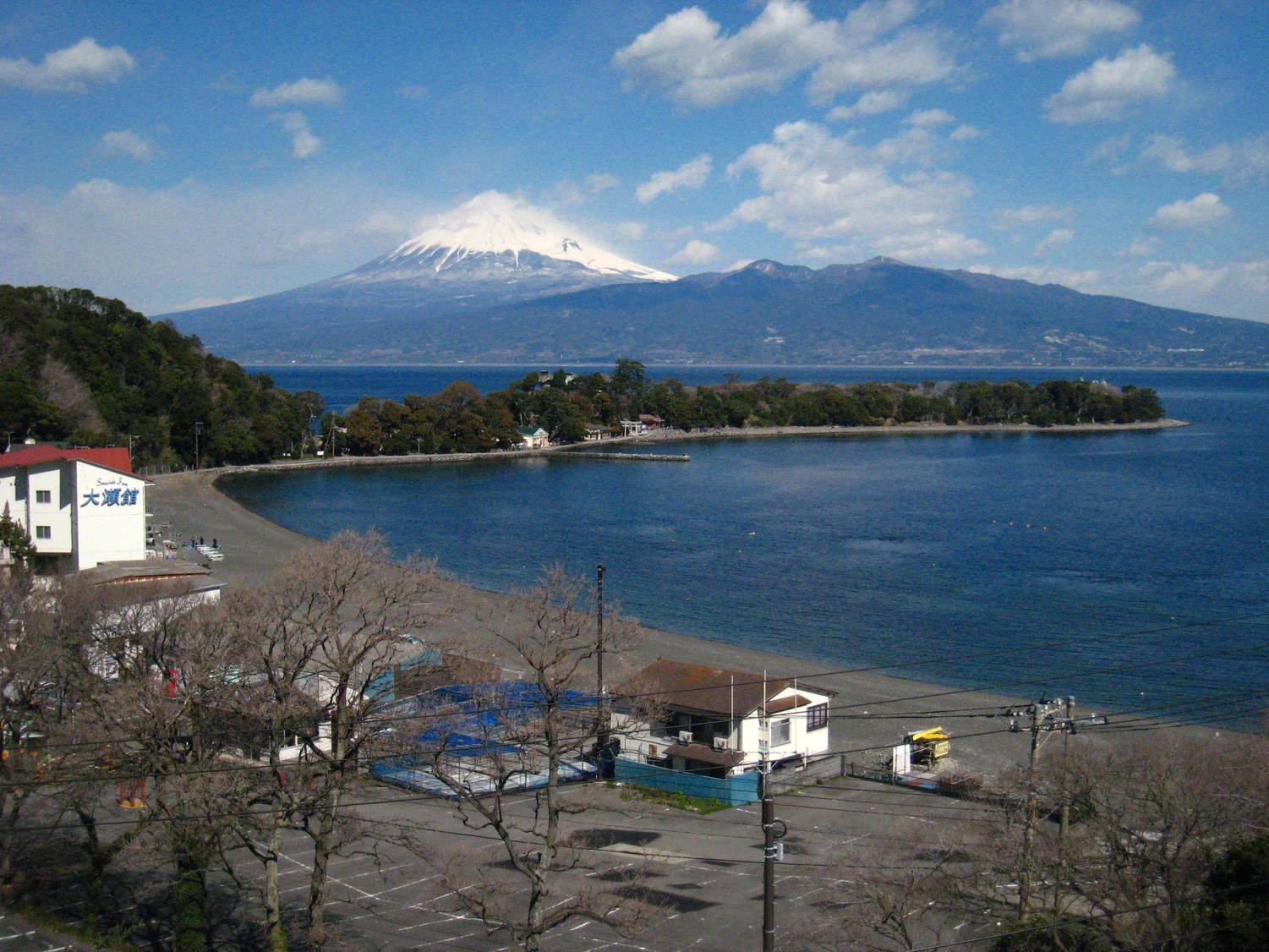 【 地物の豪華舟盛プラン】大瀬岬、富士山眺望。新鮮な海の幸を満喫。