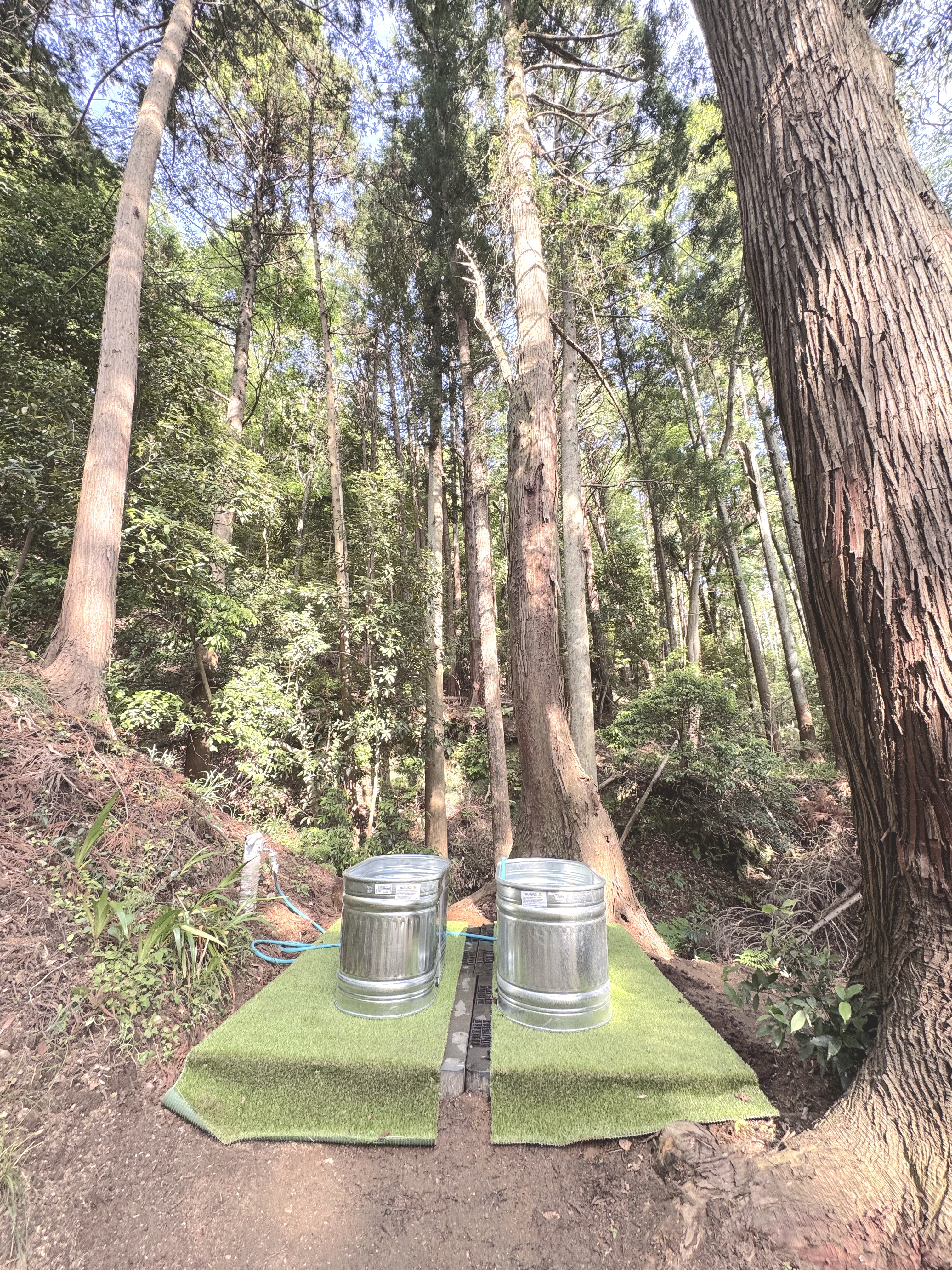 サウナの野天水風呂