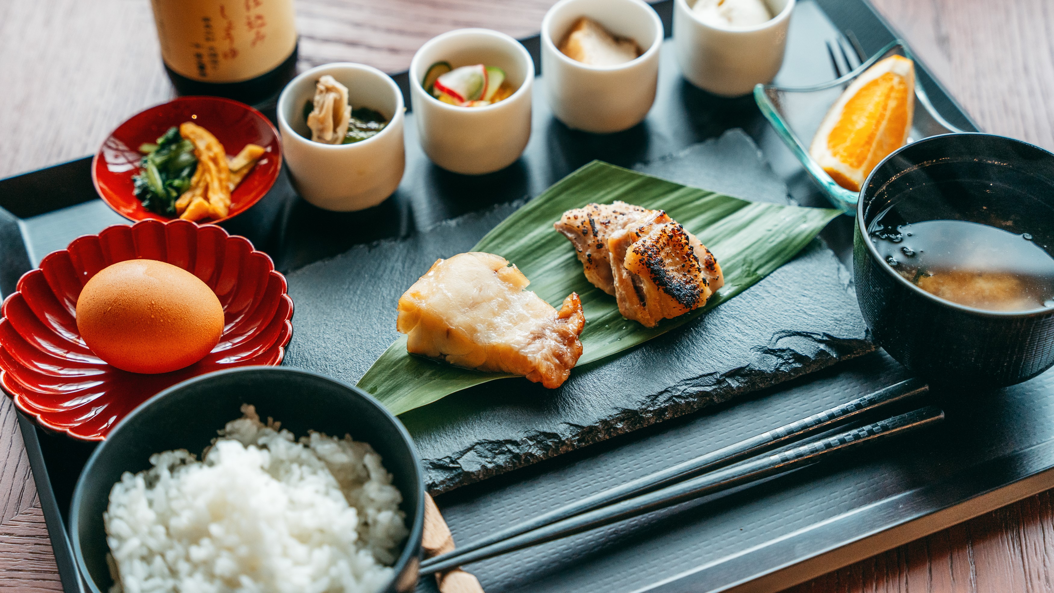 洋食屋ケムリ（徒歩5分）：朝食