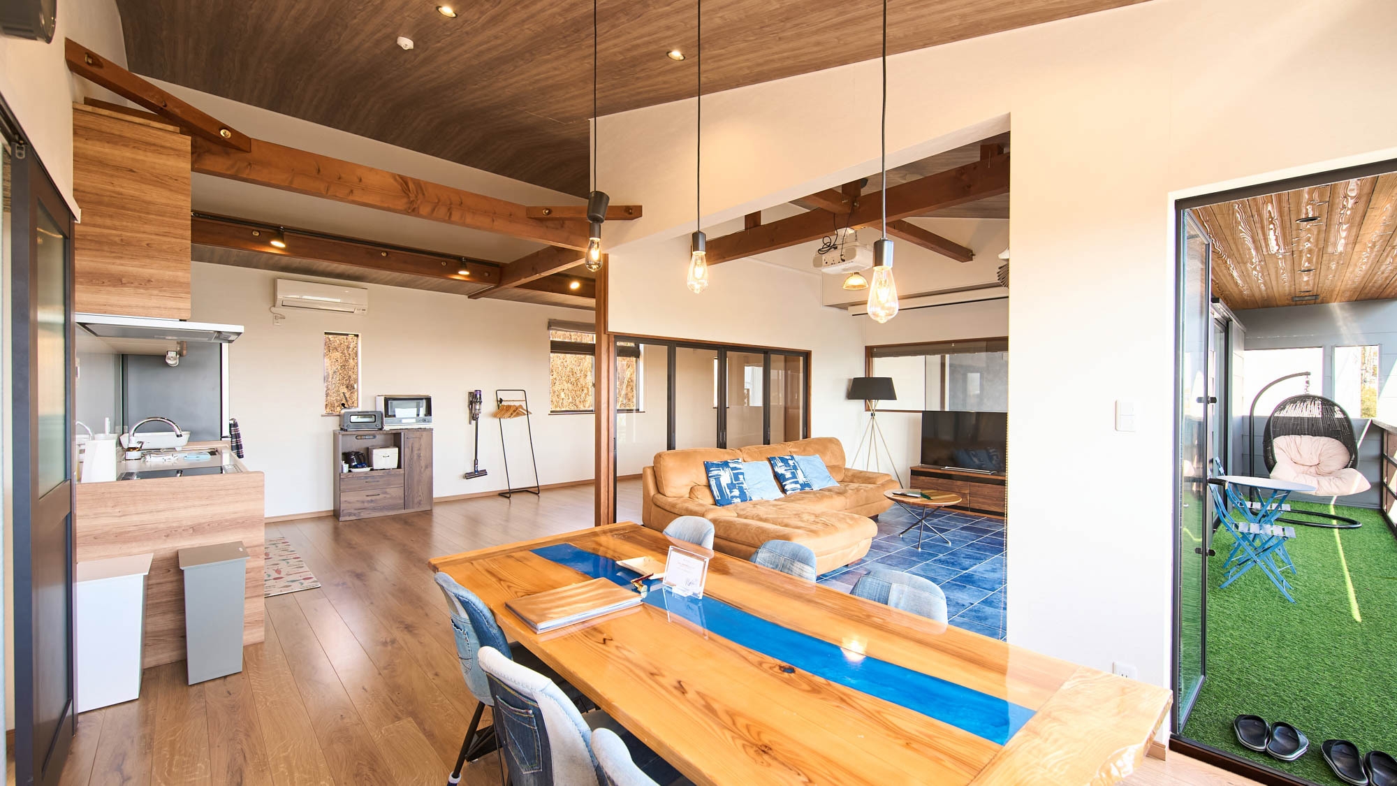 【素泊まり】明石海峡を望むマイアミスタイルの貸別荘