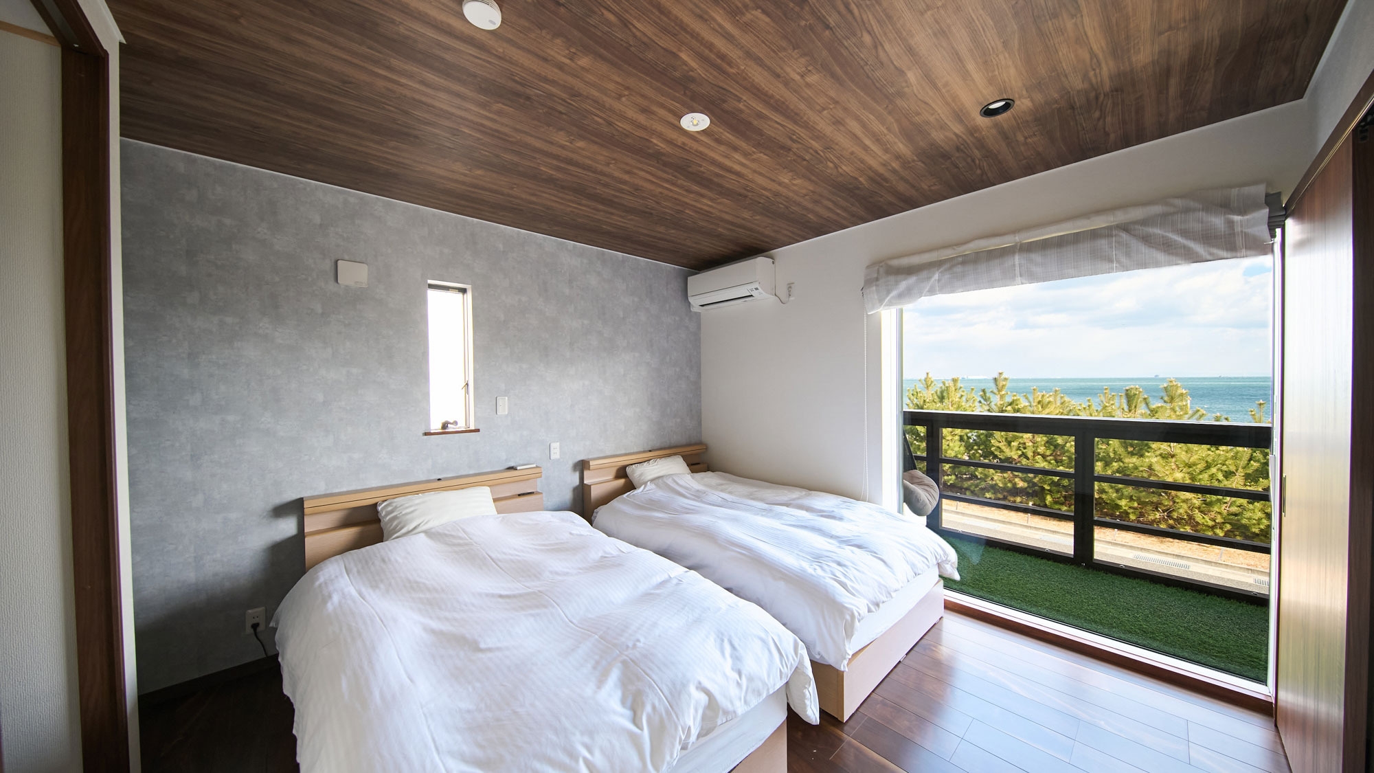 【素泊まり】明石海峡を望むマイアミスタイルの貸別荘