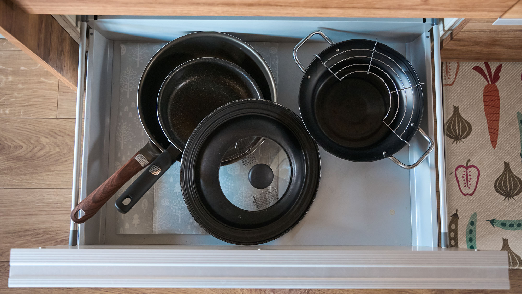 キッチン備品：鍋類