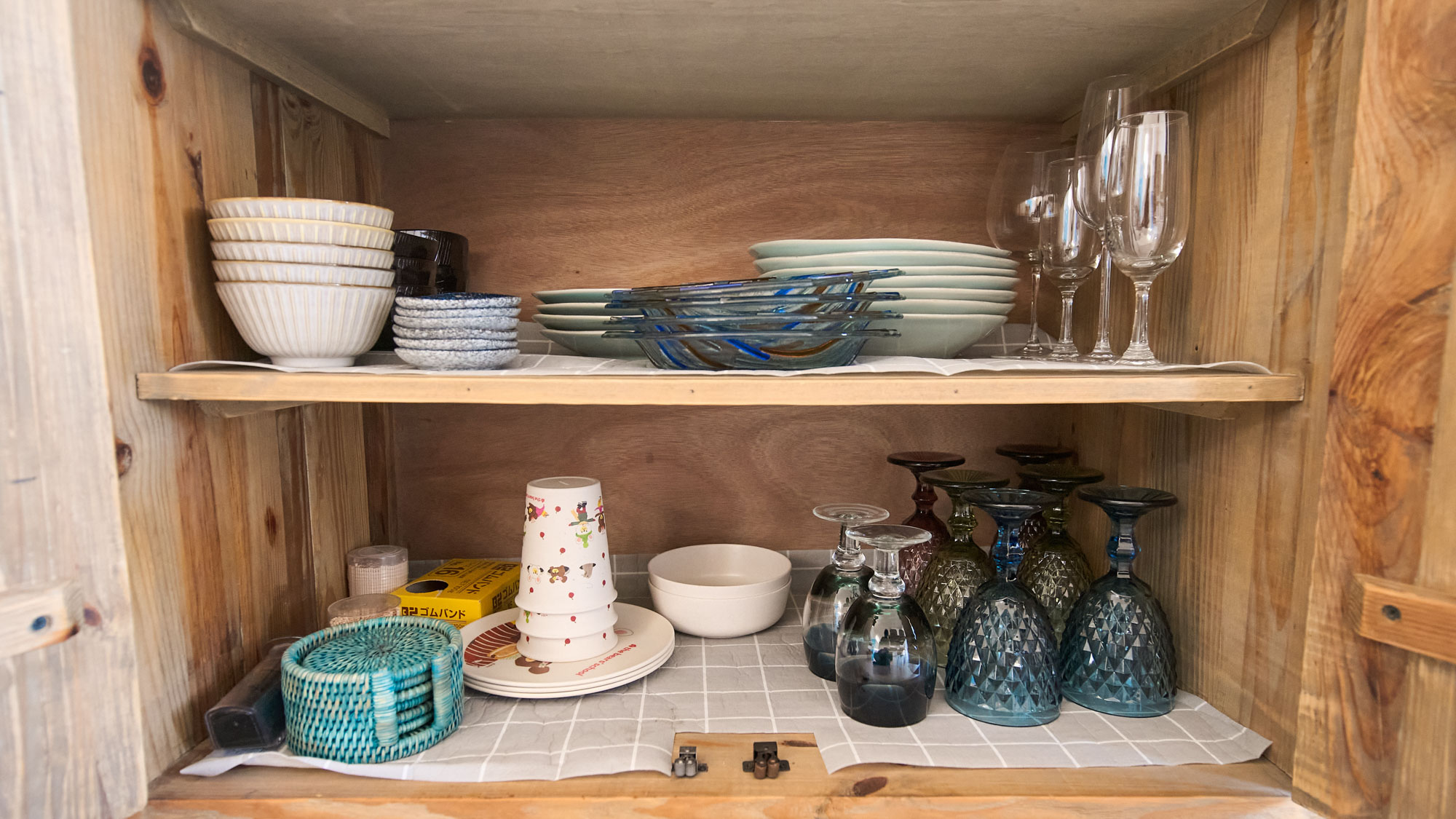 キッチン備品：食器類