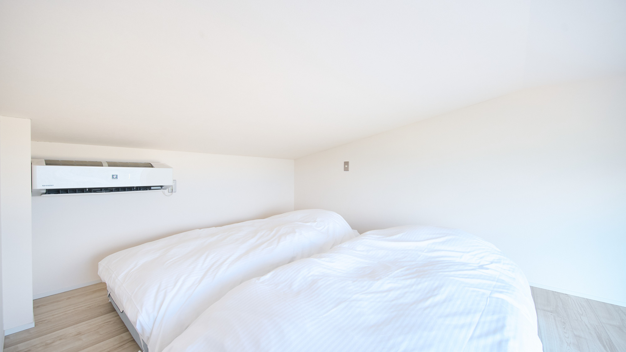 ロフト上のベッドスペース