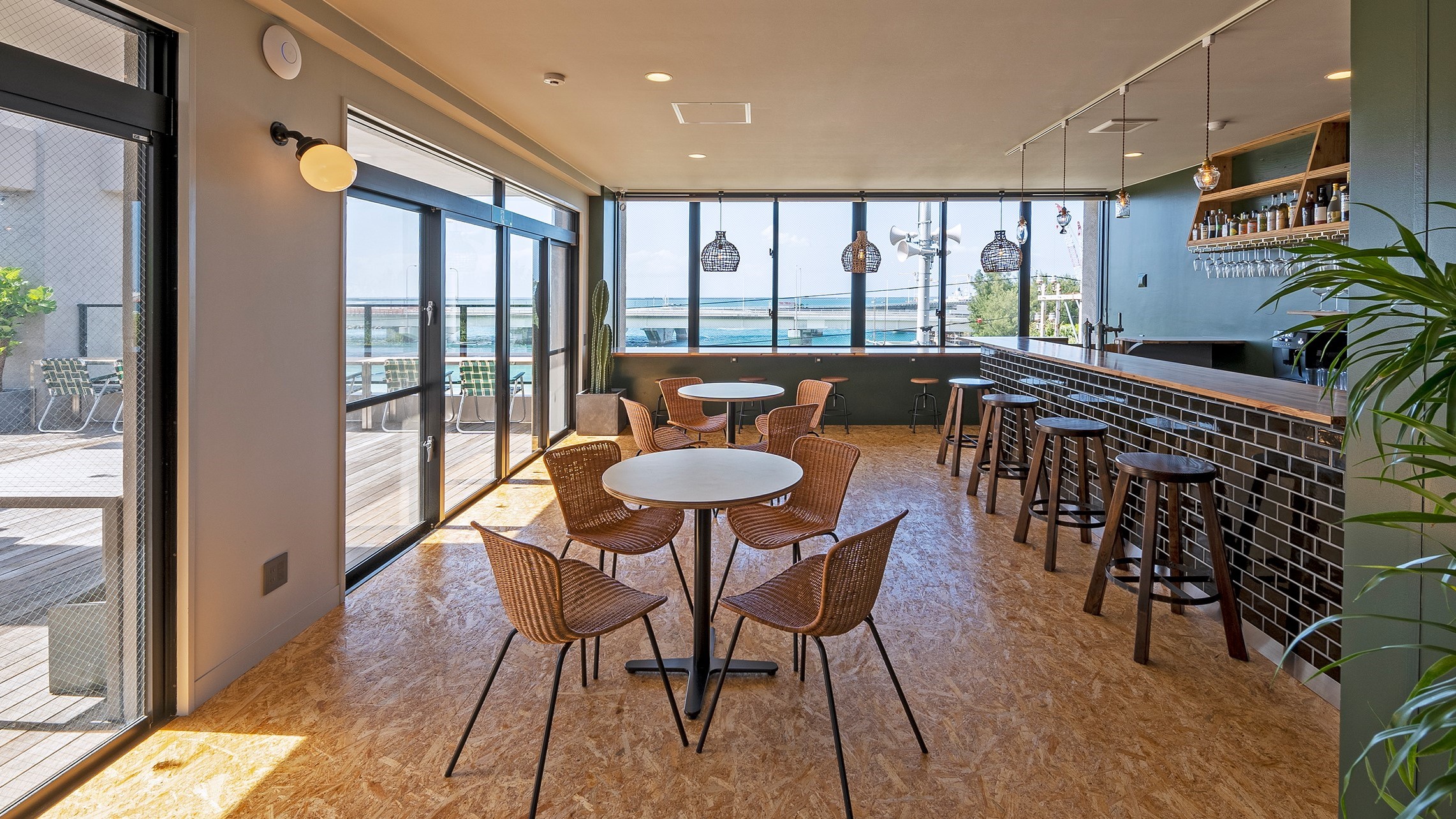 4Fバーラウンジ"シーバーラウンジ"店内