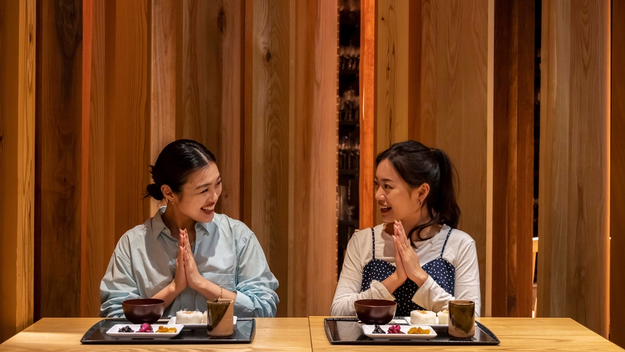 ご宿泊者無料朝食サービス