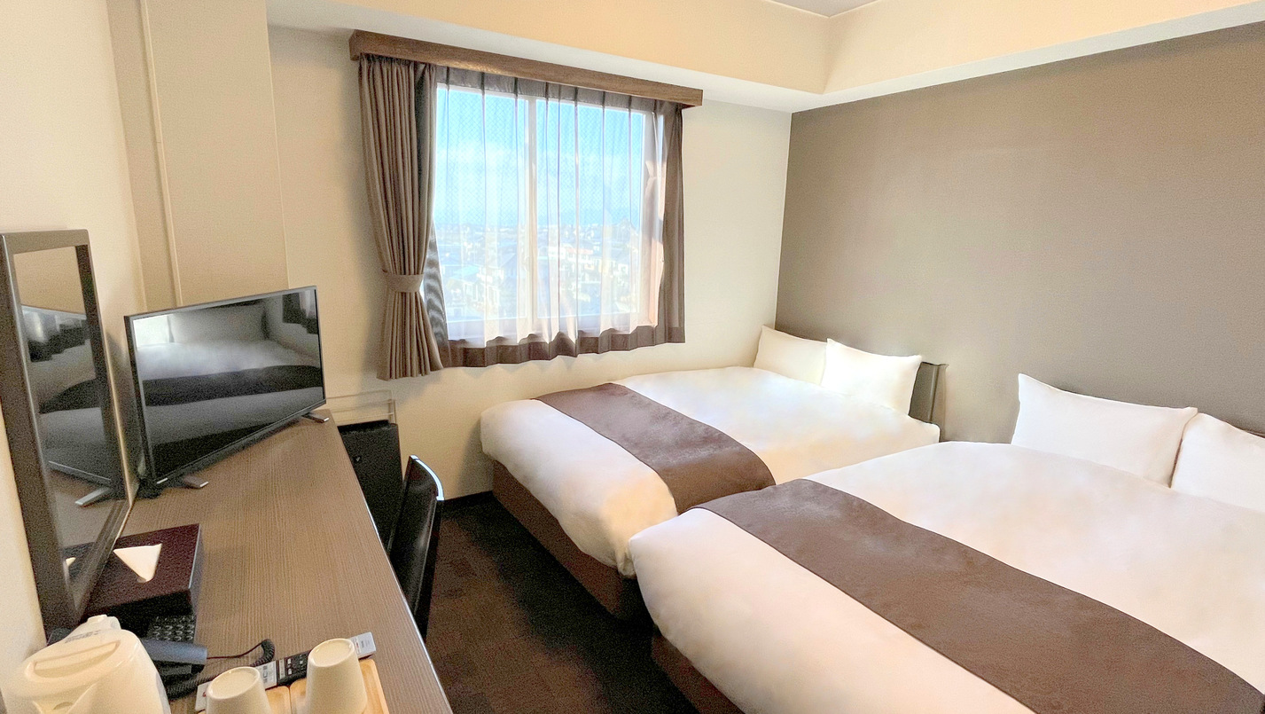 【朝夕食付プラン】☆超特価夕食付☆彡天然温泉！和洋朝食バイキング！駐車場完備無料！☆