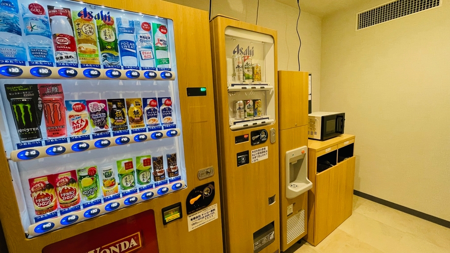 自動販売機コーナー（1階・10階）