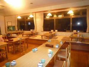 1F Dining room (Outside the window you can see Osaka Bay and the Kitan Straits)