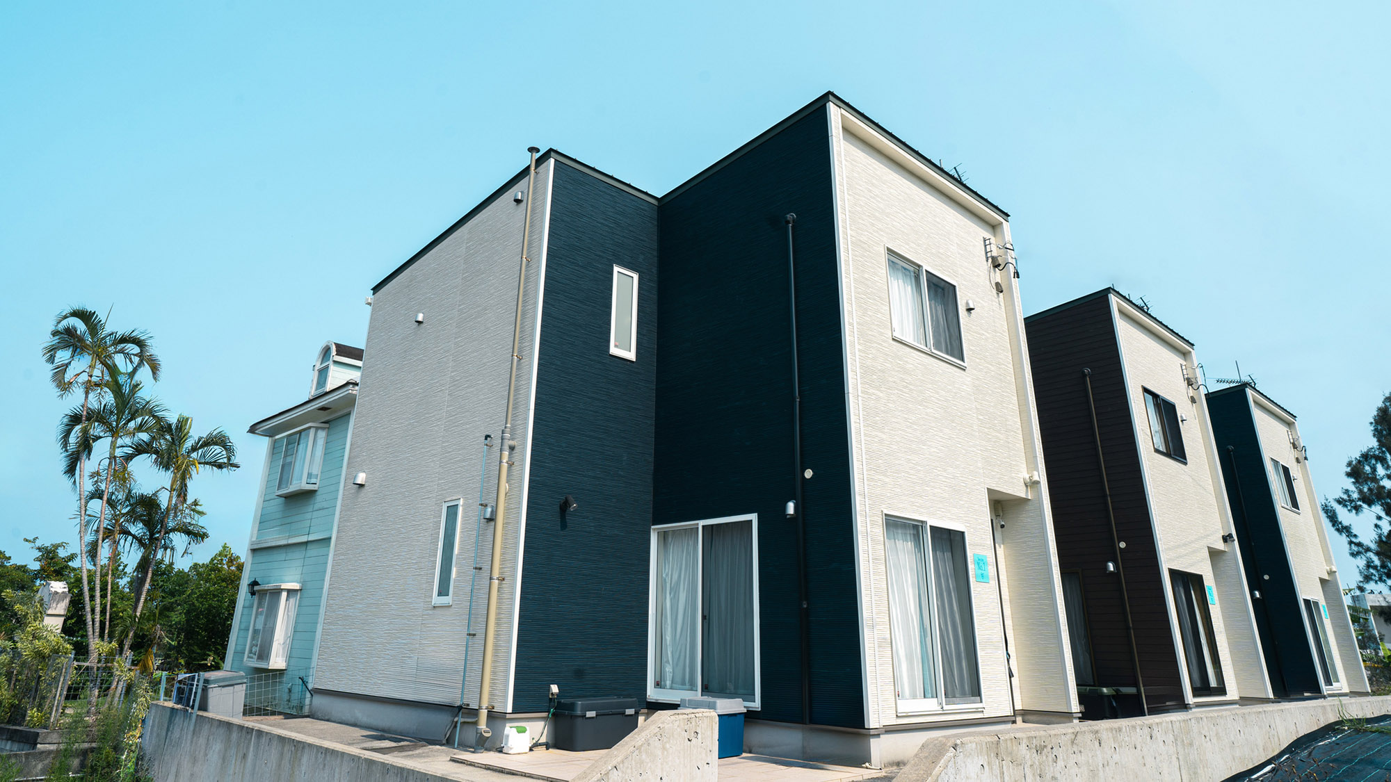 ・【外観】最大6名様まで宿泊可能！家族や友人での利用に最適な3LDK。BBQ機材も完備しております