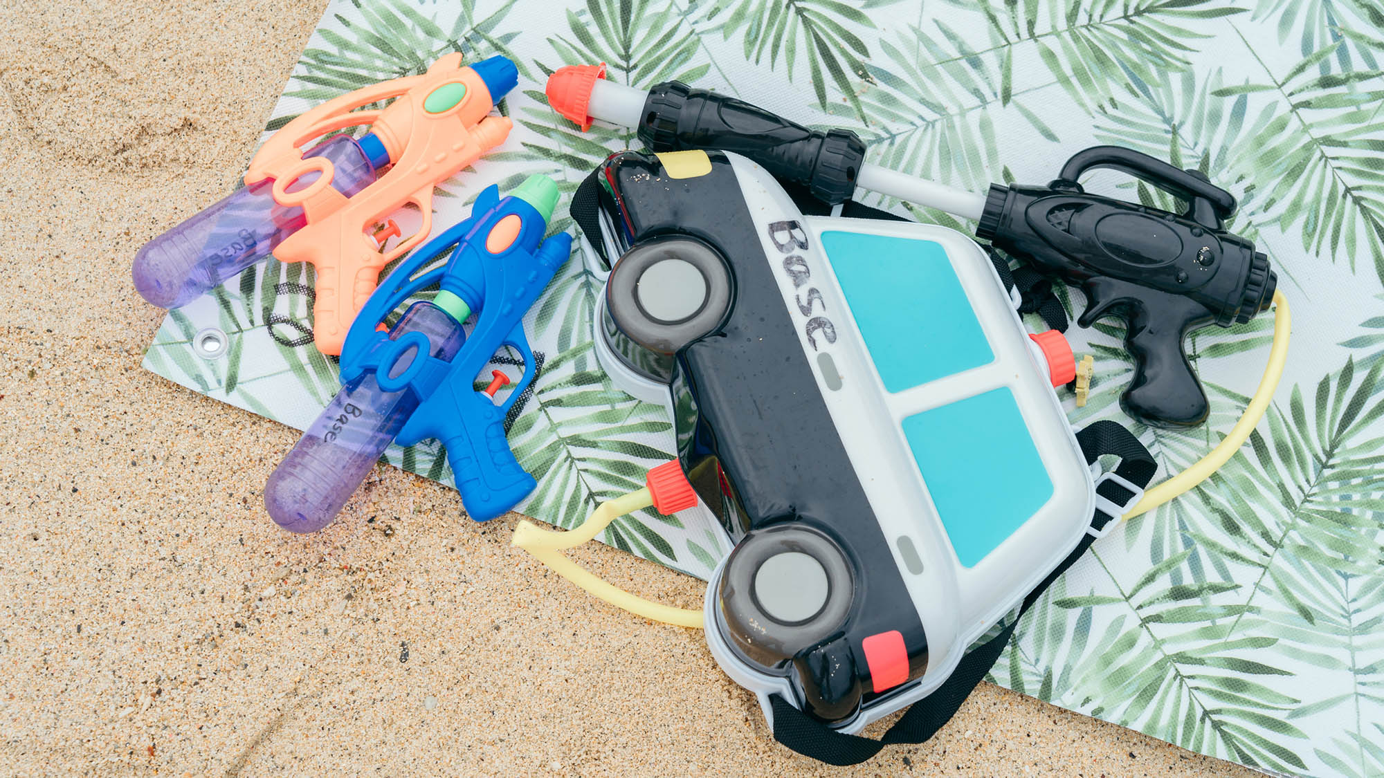 ・【レンタル】海で遊べる！水鉄砲のおもちゃをご用意しております