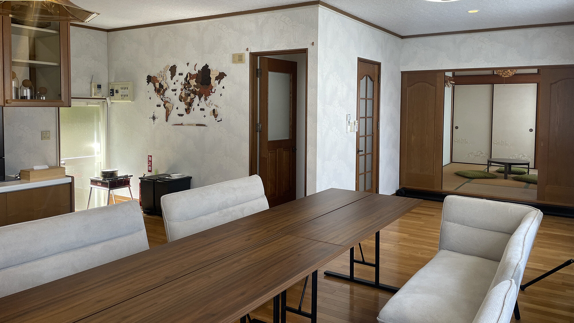 ソファダイニングテーブル(8～10名）