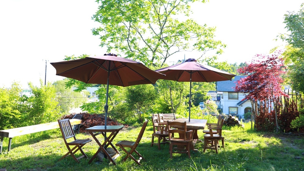 〜ひまわり畑で夏の想い出〜北杜市明野サンフラワーフェス会場まで車で30分【カメラマン撮影付き】