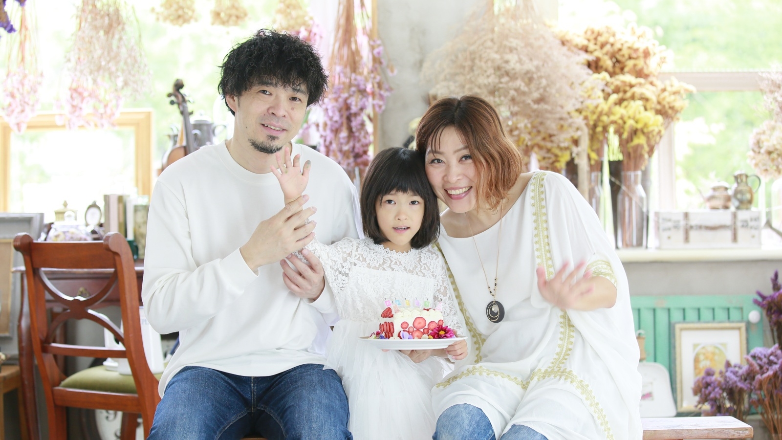 ★Anniversary★素敵な記念日を写真に残そう！オリジナルのお手紙ケーキと一緒に撮影♪【素泊】