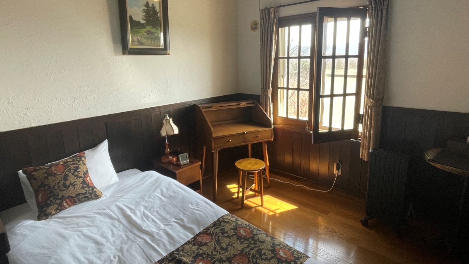 シングルルーム　一人旅歓迎♪　ユニットバス＆トイレ付き