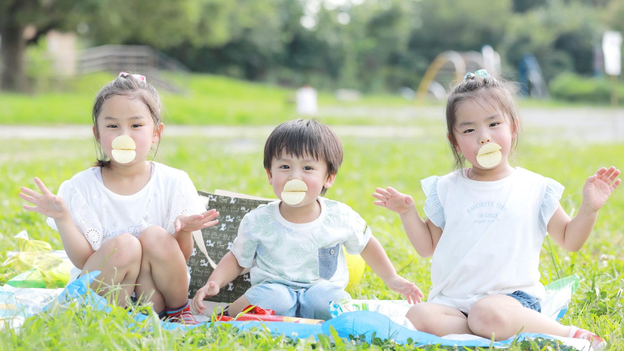 みんなでワイワイ♪A.letterへ集合☆記念写真の撮影も行っております♪