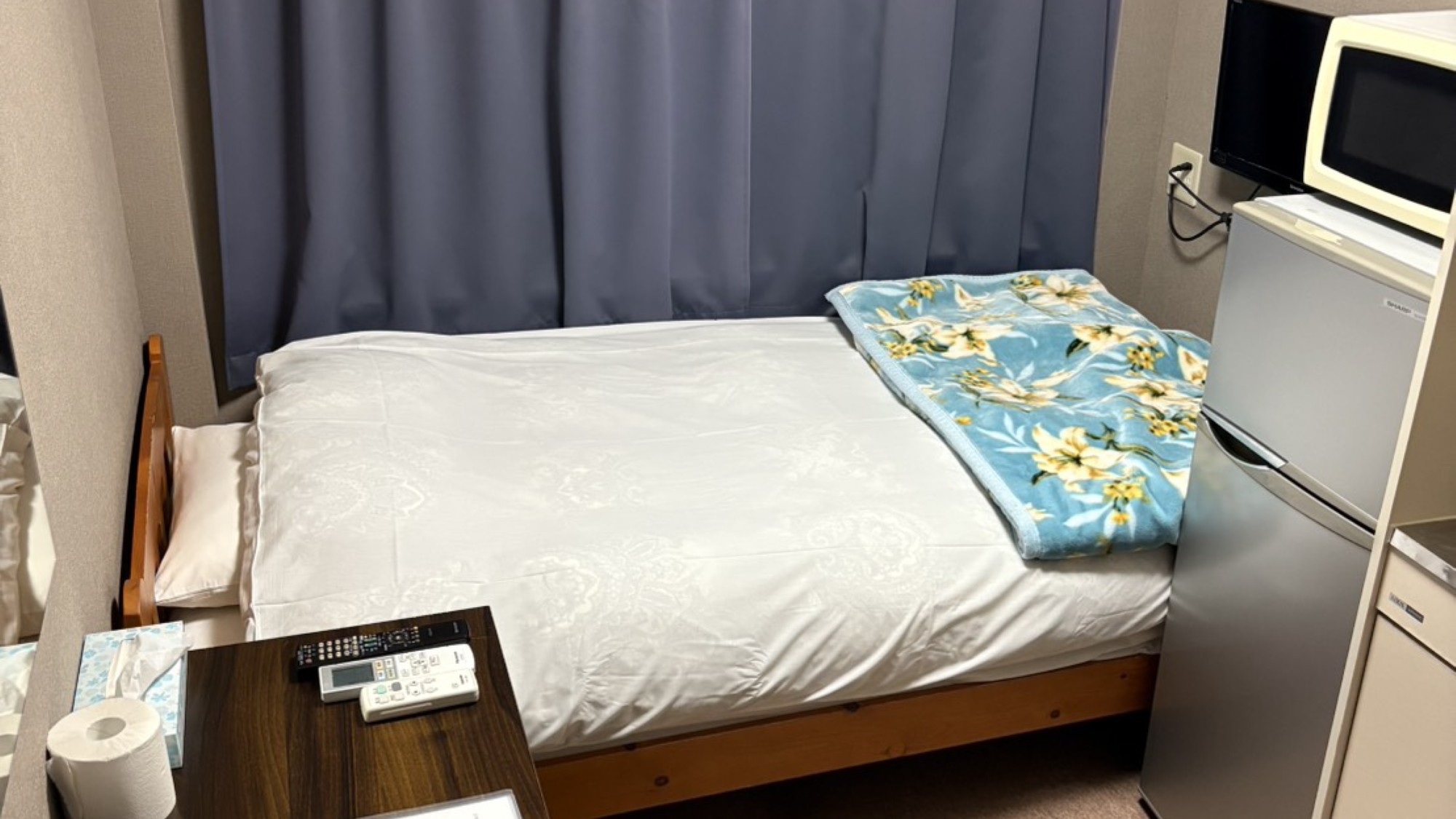 シングルルーム：個室にてお疲れの日も静かにぐっすりお休み頂けます。