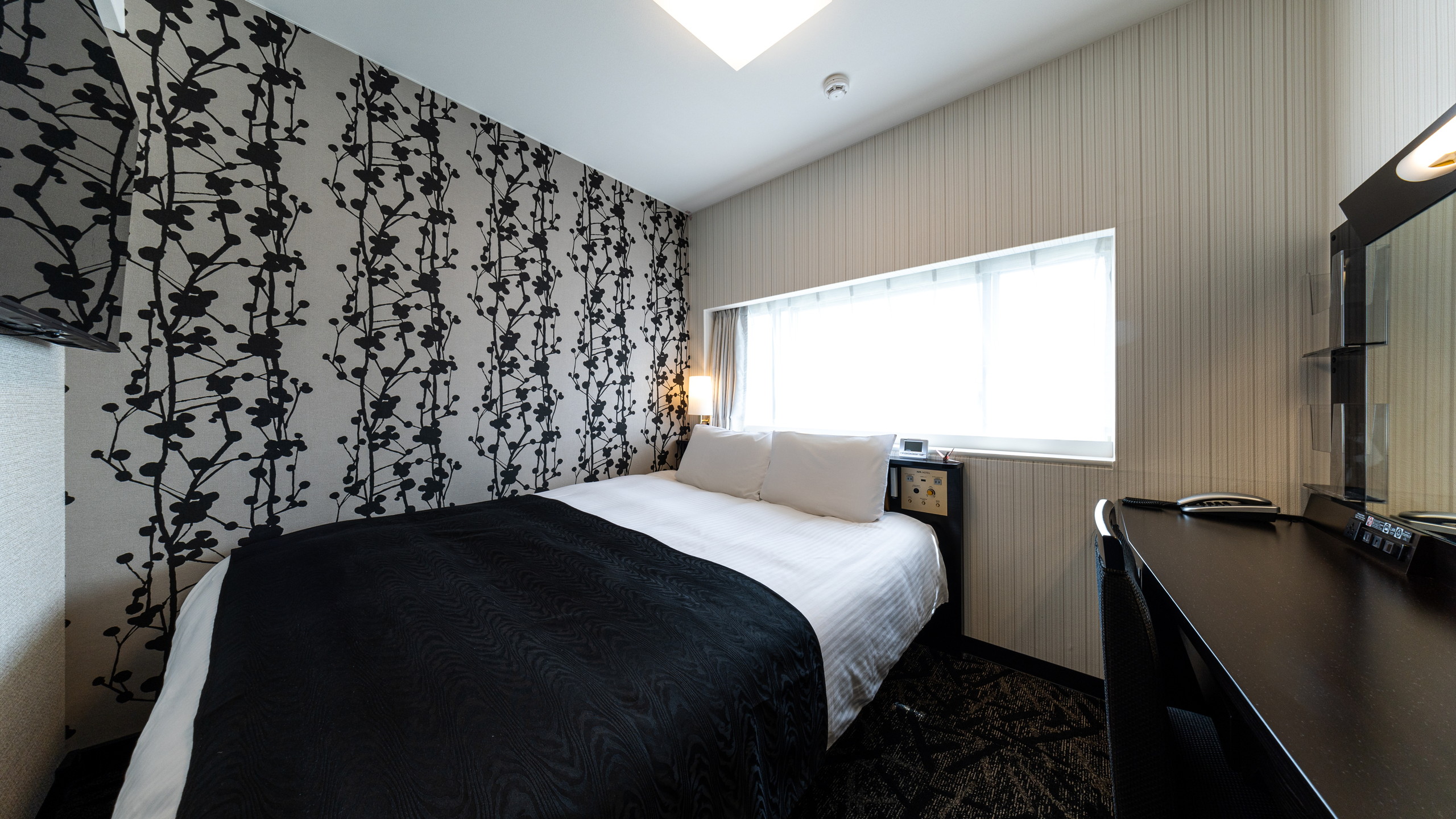 クイーンルーム