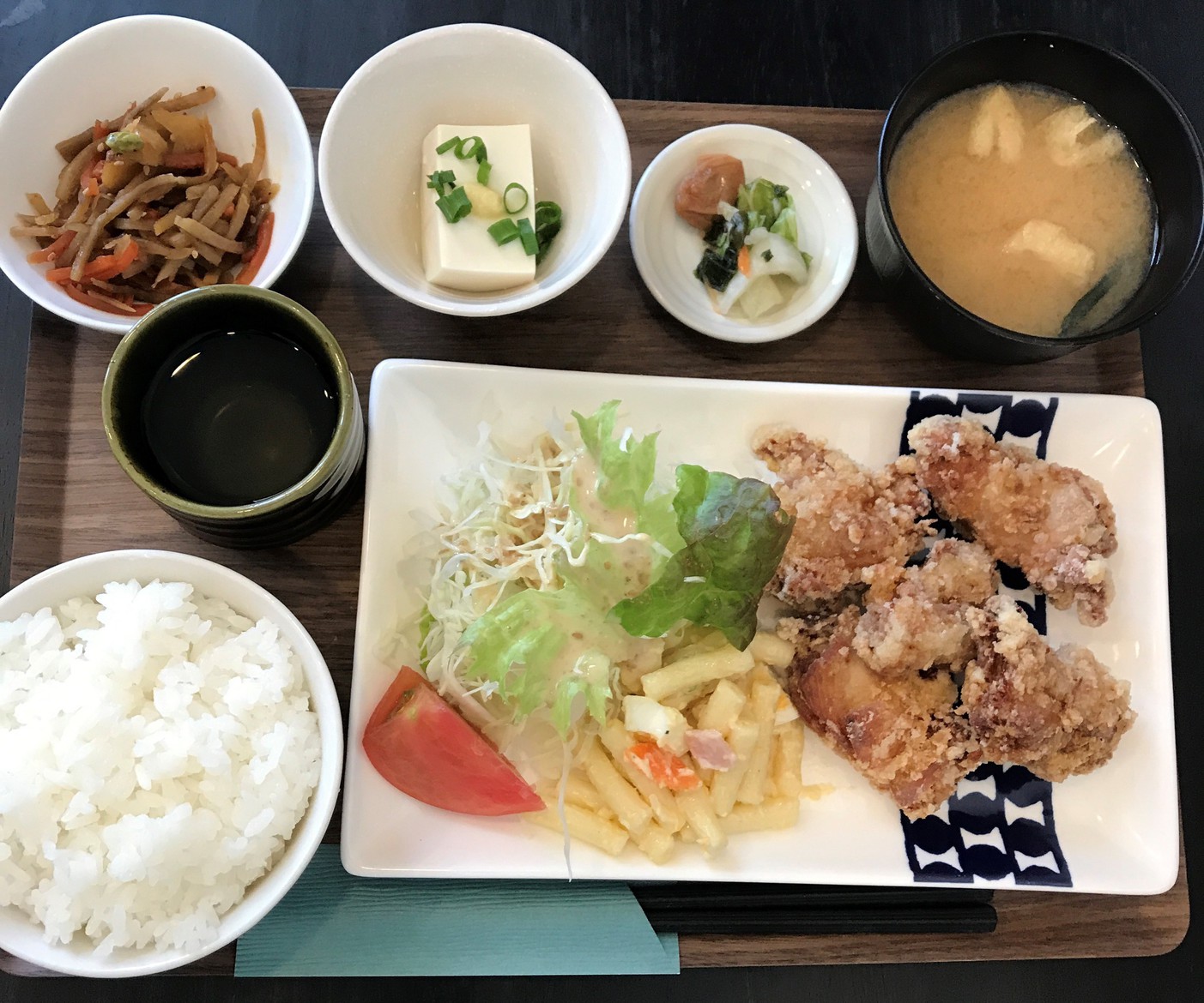 【夕食付プラン】20台の大型駐車場完備！