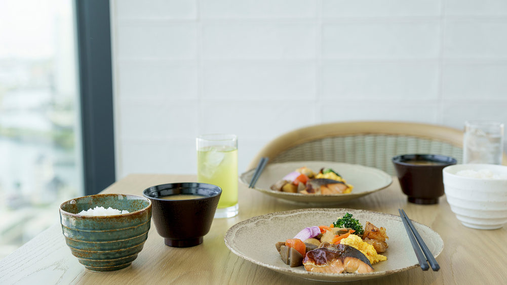 【連泊割】2連泊以上でお得にステイ＜朝食付＞