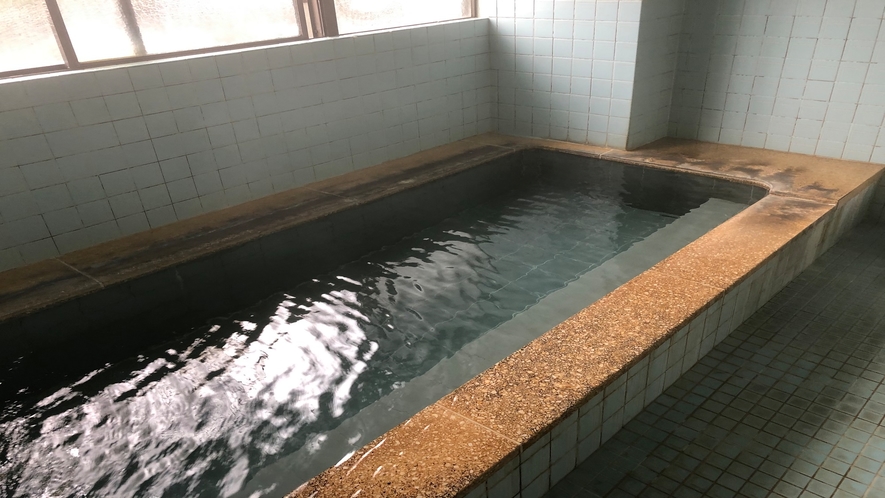 天然温泉『家族風呂』は2ヵ所あり！ご宿泊者は無料で貸切可能