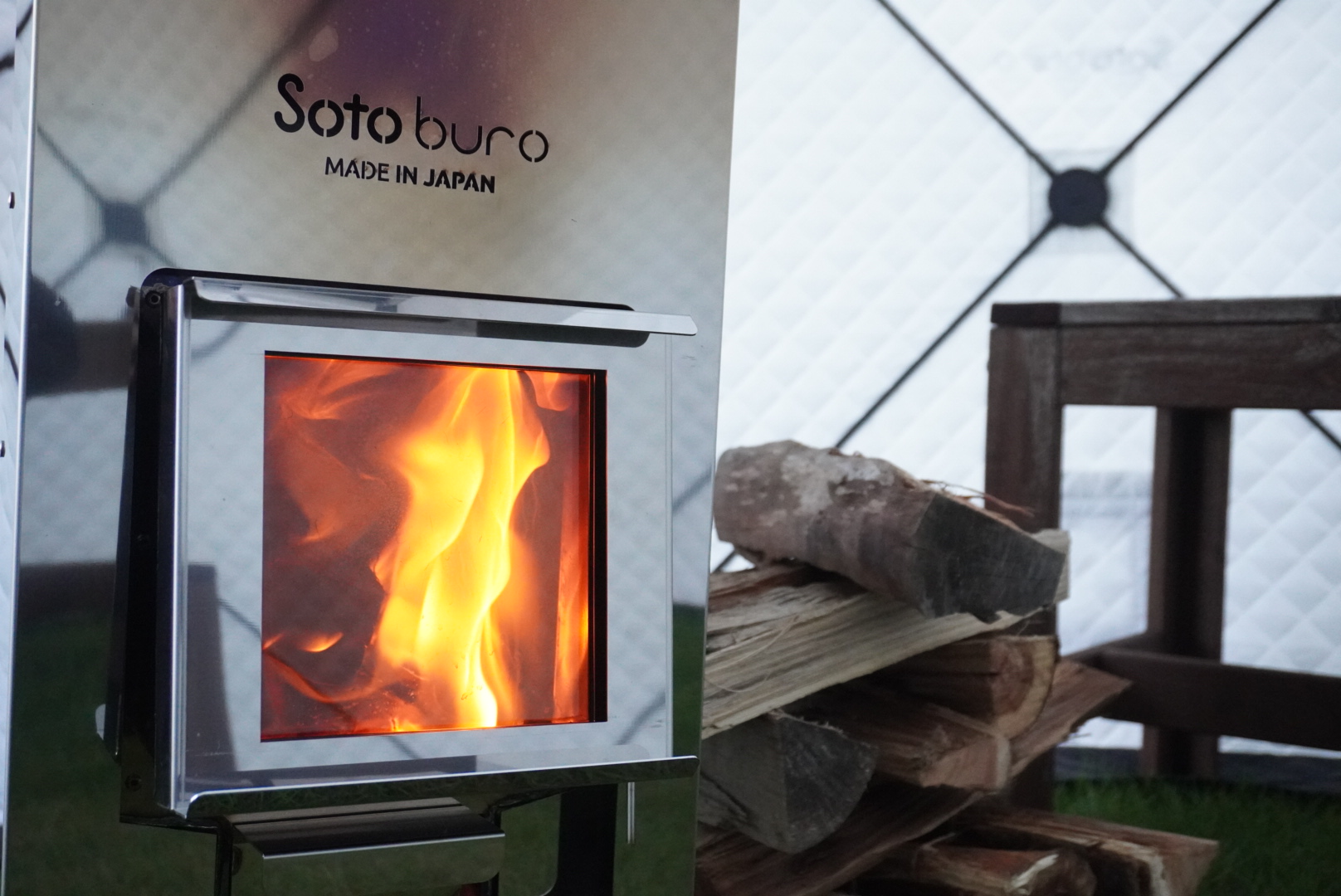 Sotoburo製大型テントサウナ