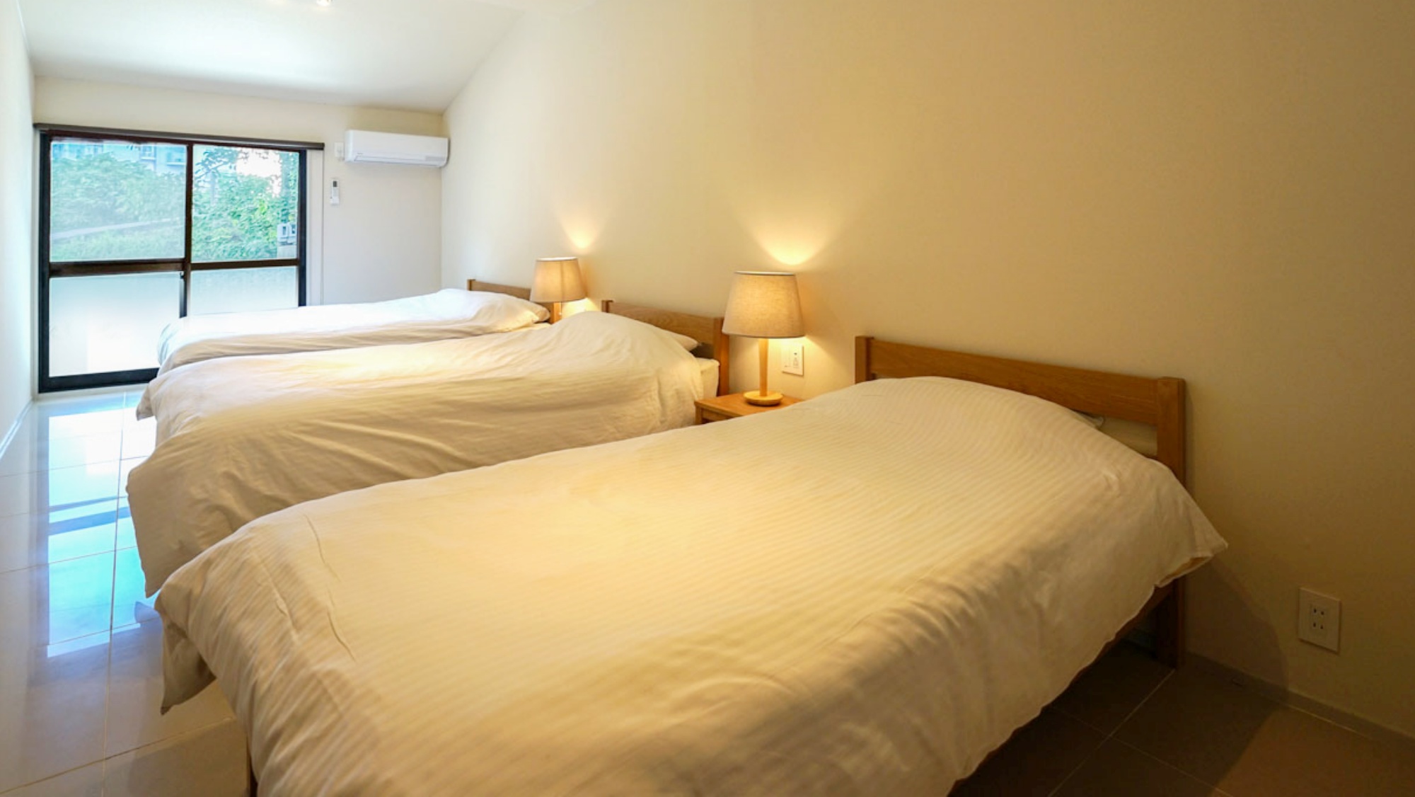 ５つの寝室があり最大14名まで宿泊可能。(エキストラベッド使用時）