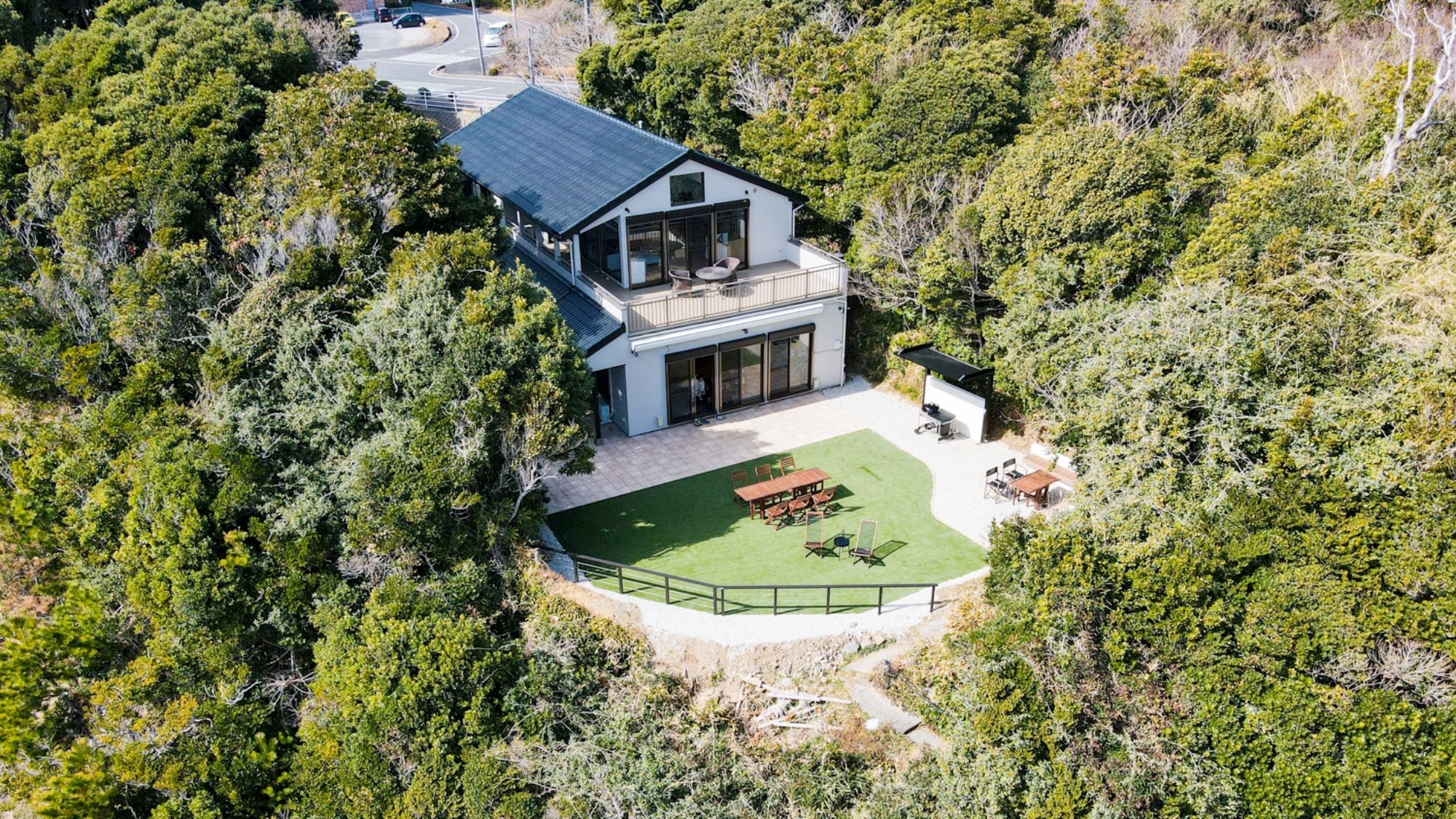 一軒家・ガーデンスペース・駐車場全てご利用可能です。