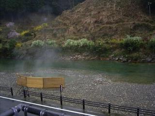 川原の風景