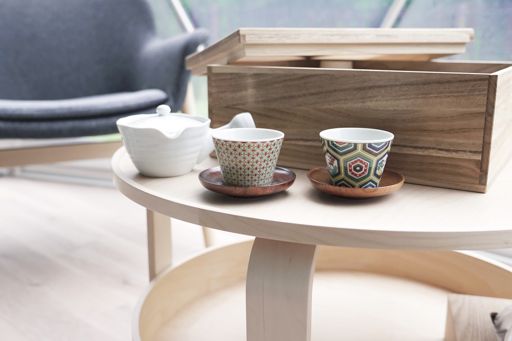 石川県は茶道文化が盛んです。3種のお茶を飲み比べられます