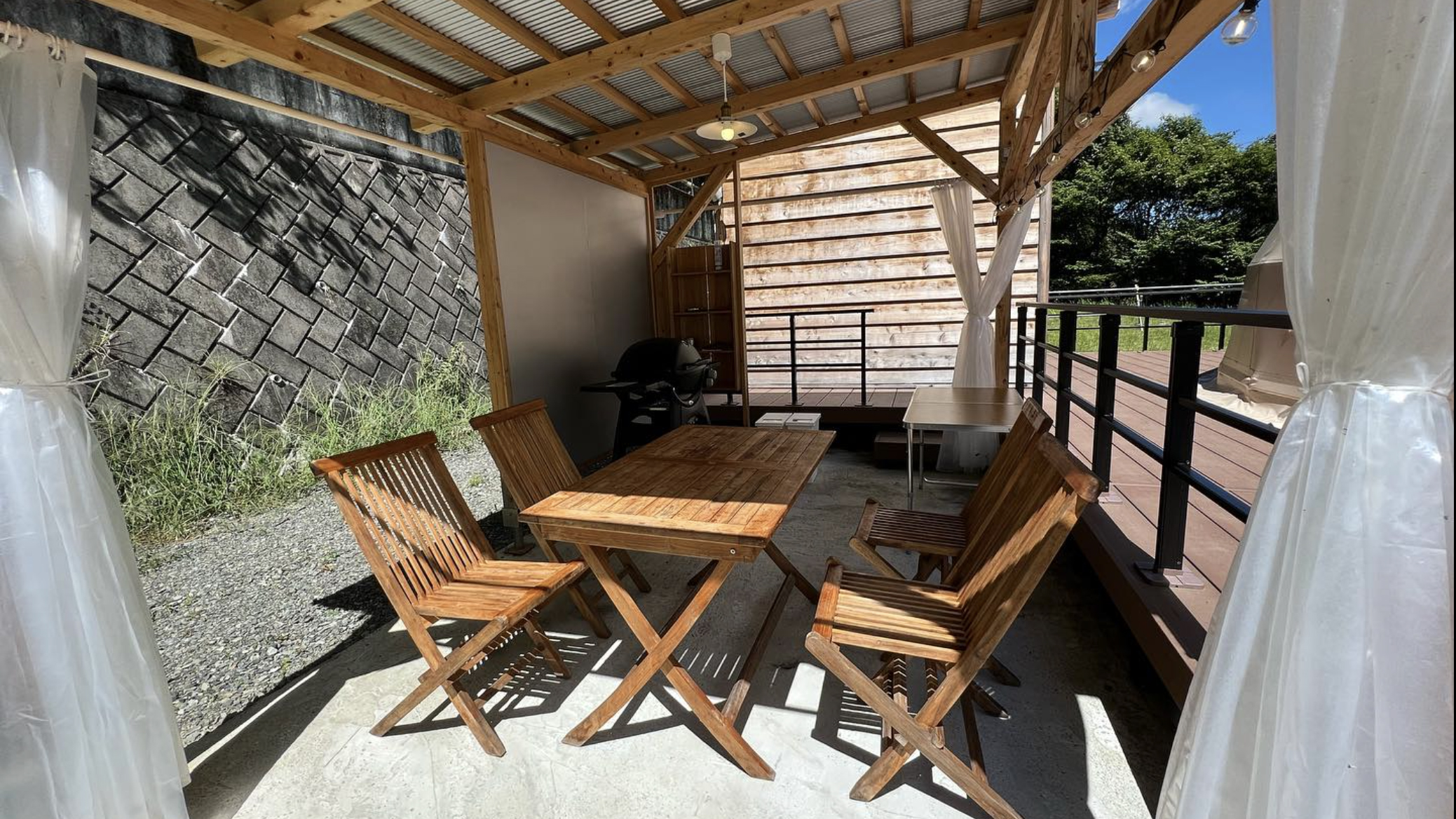 屋外食事スペース（イメージ）