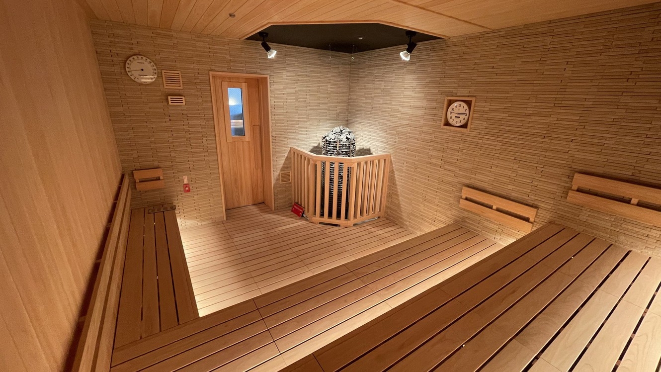 【新春旅×箱根温泉♪夕食/前半】食べ放題・飲み放題付き＆ユネッサン・森の湯入り放題〜1泊2食付き♪