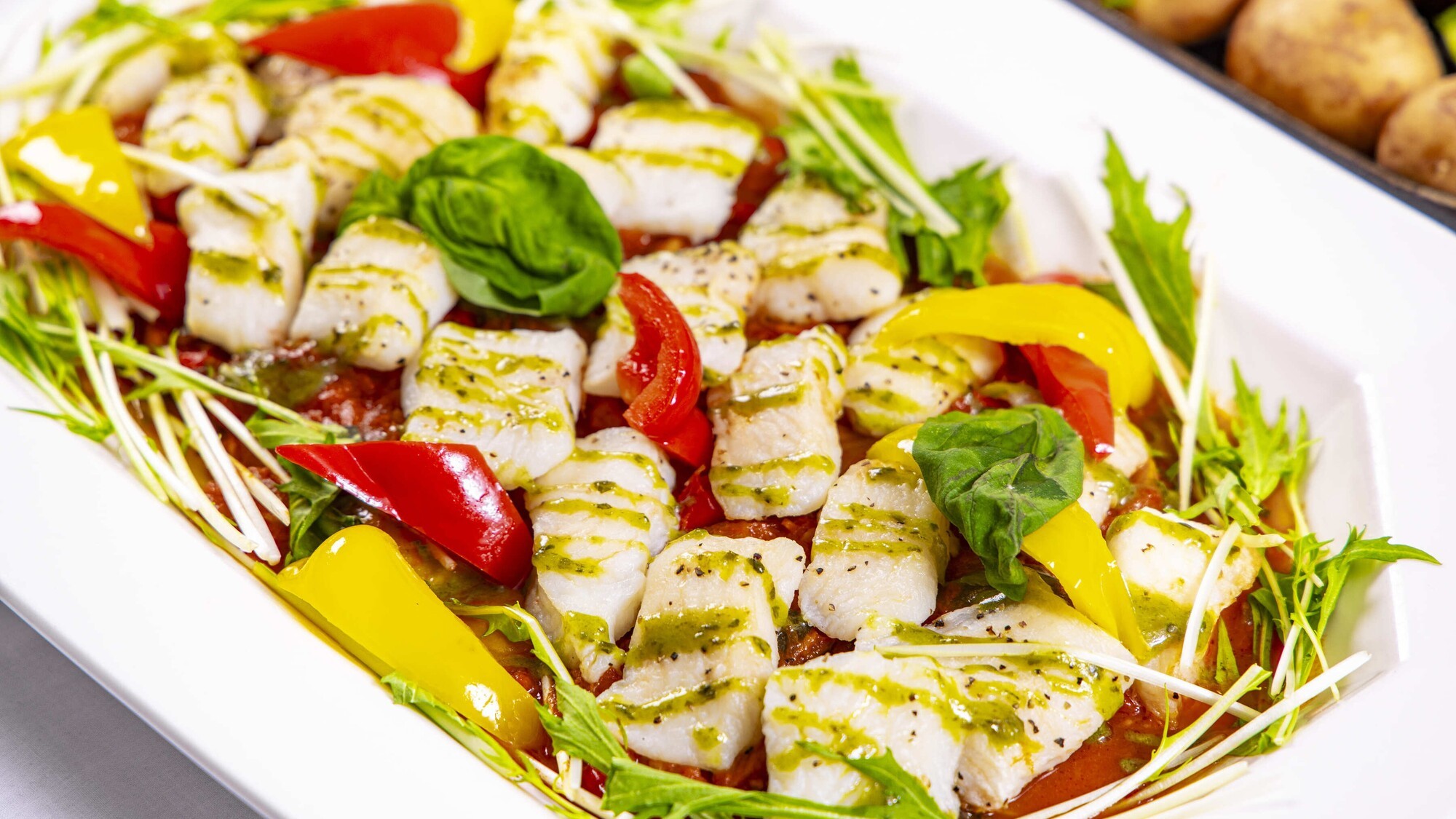 春の夕食ビュッフェ（一例）