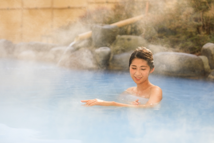 元湯　森の湯　女湯コラーゲン風呂