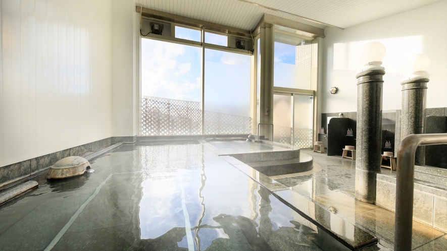 【大浴場】男湯：日本三大名湯「白浜温泉」をお楽しみください。