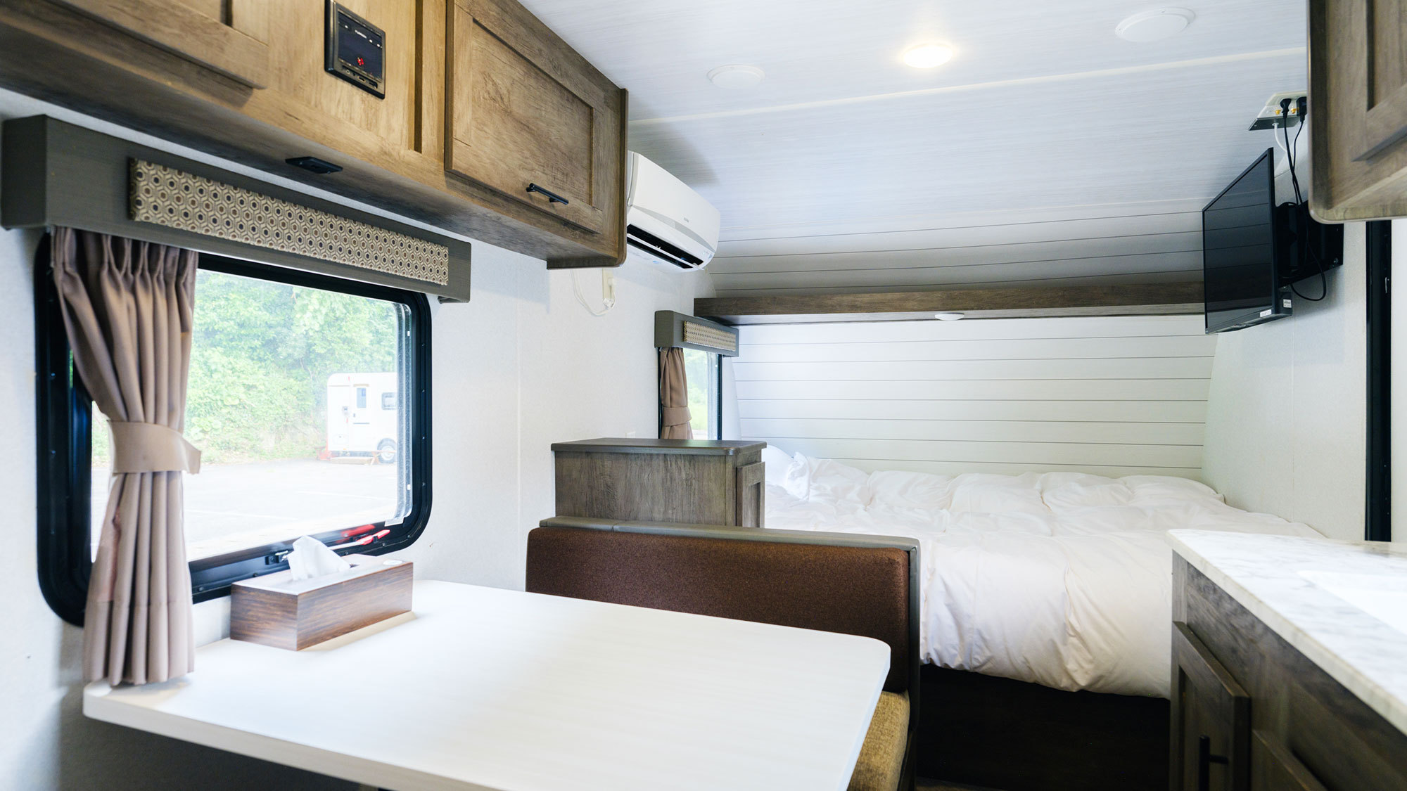 【連泊エコプラン】2泊以上でお得に自由にトレーラーステイ★ゆっくり釣りやサウナも楽しんで＜食事なし＞