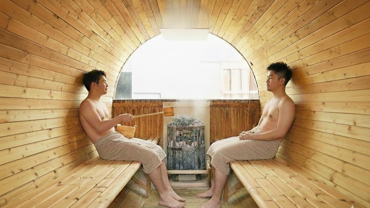 【貸切サウナ】セルフロウリュができるサウナで、ととのいのお時間を