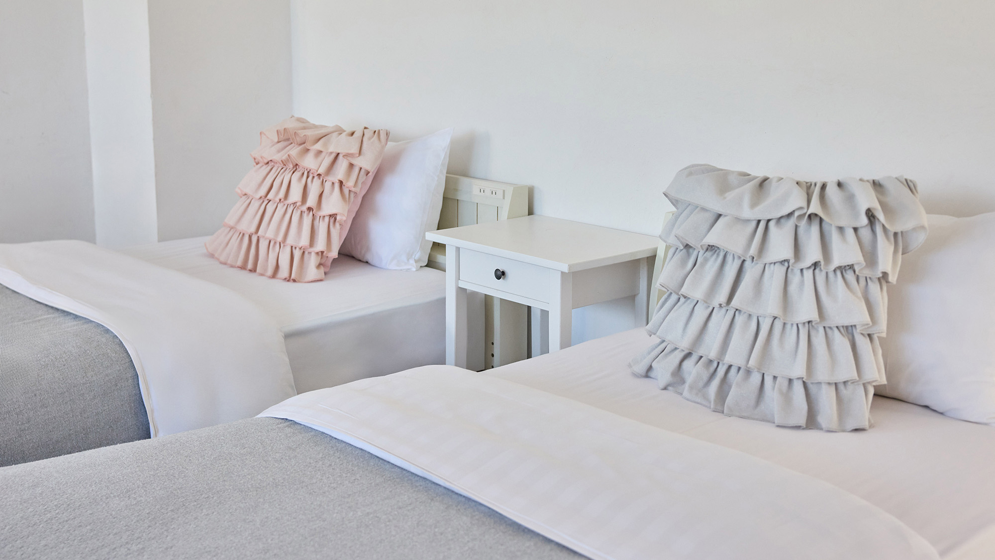 ・【201 アンスリウム】ラグジュアリーで清潔感のある内装。女子旅にもピッタリです