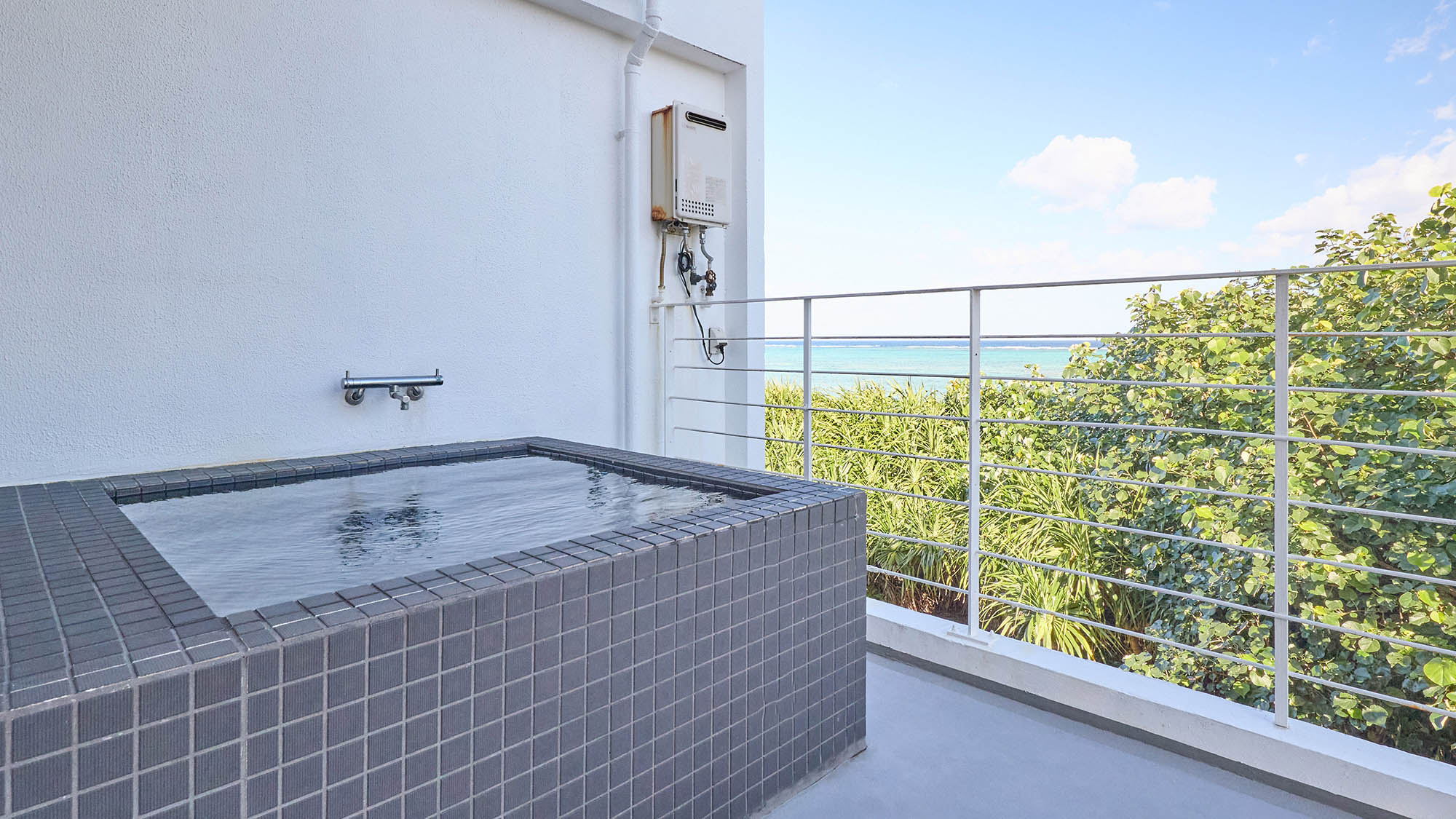 ・【201 アンスリウム】全客室露天風呂付だからこそ！絶景貸し切りで癒されること間違いなしです