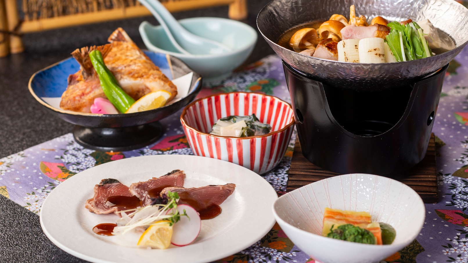 ◆【3月〜5月】春の創作和食膳＆ハーフバイキング 1泊2食付きバイキングプラン