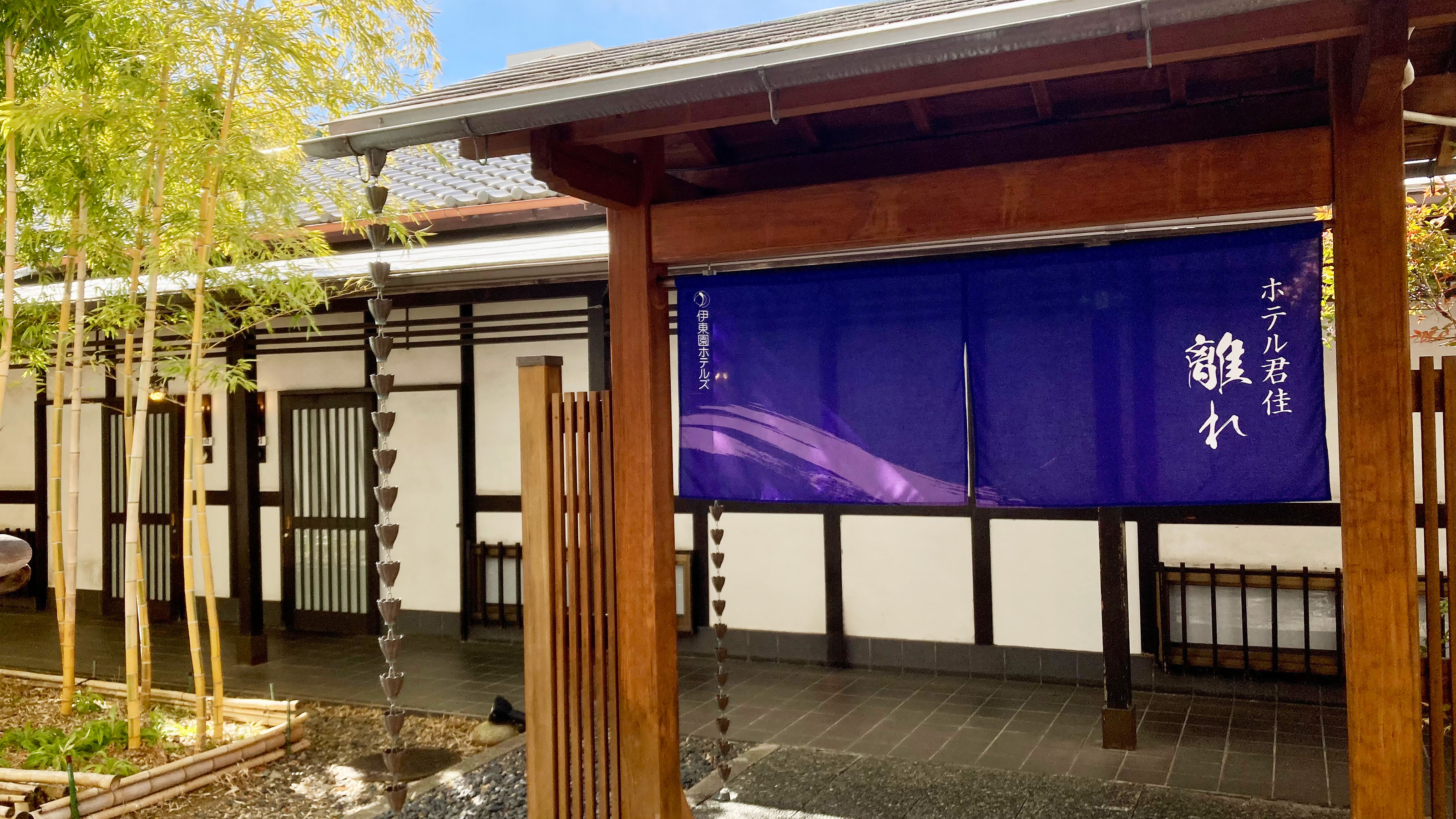 離れ入口