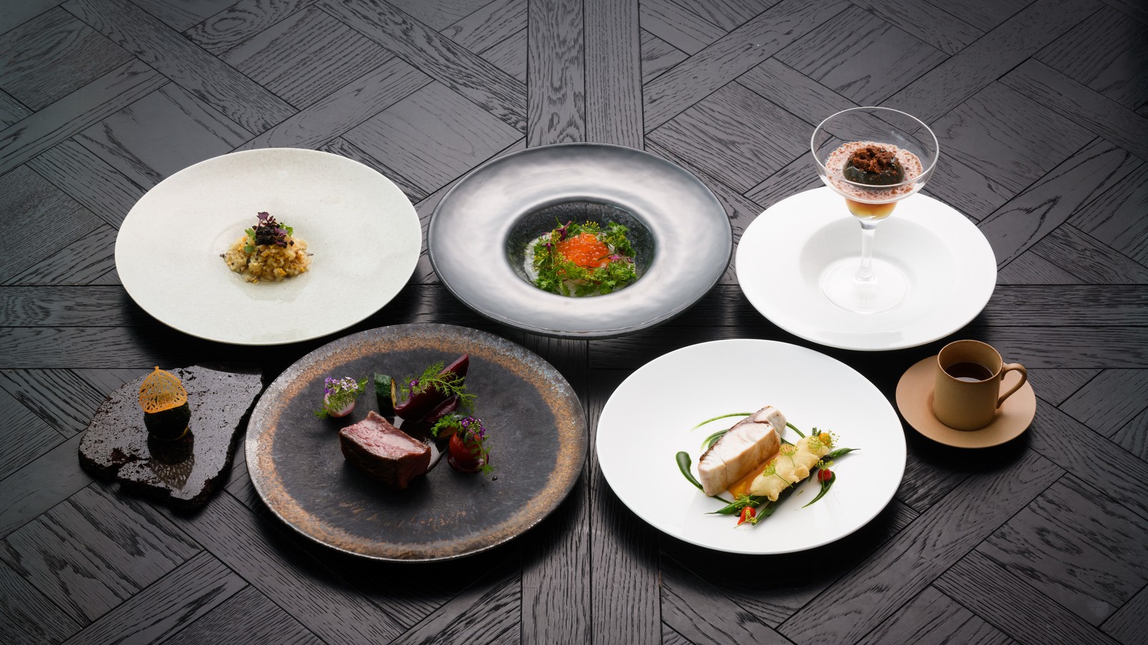 【2食付き】☆直前割☆FLYING HOG GRILLのディナーコース/朝食付き